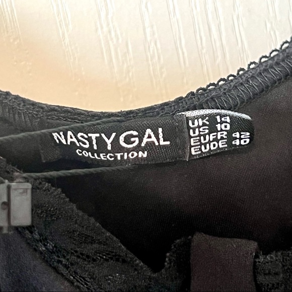 NWT NASTY GAL Black Lace Detail Bodycon Mini Dress—SZ. 10 - Picture 10 of 10